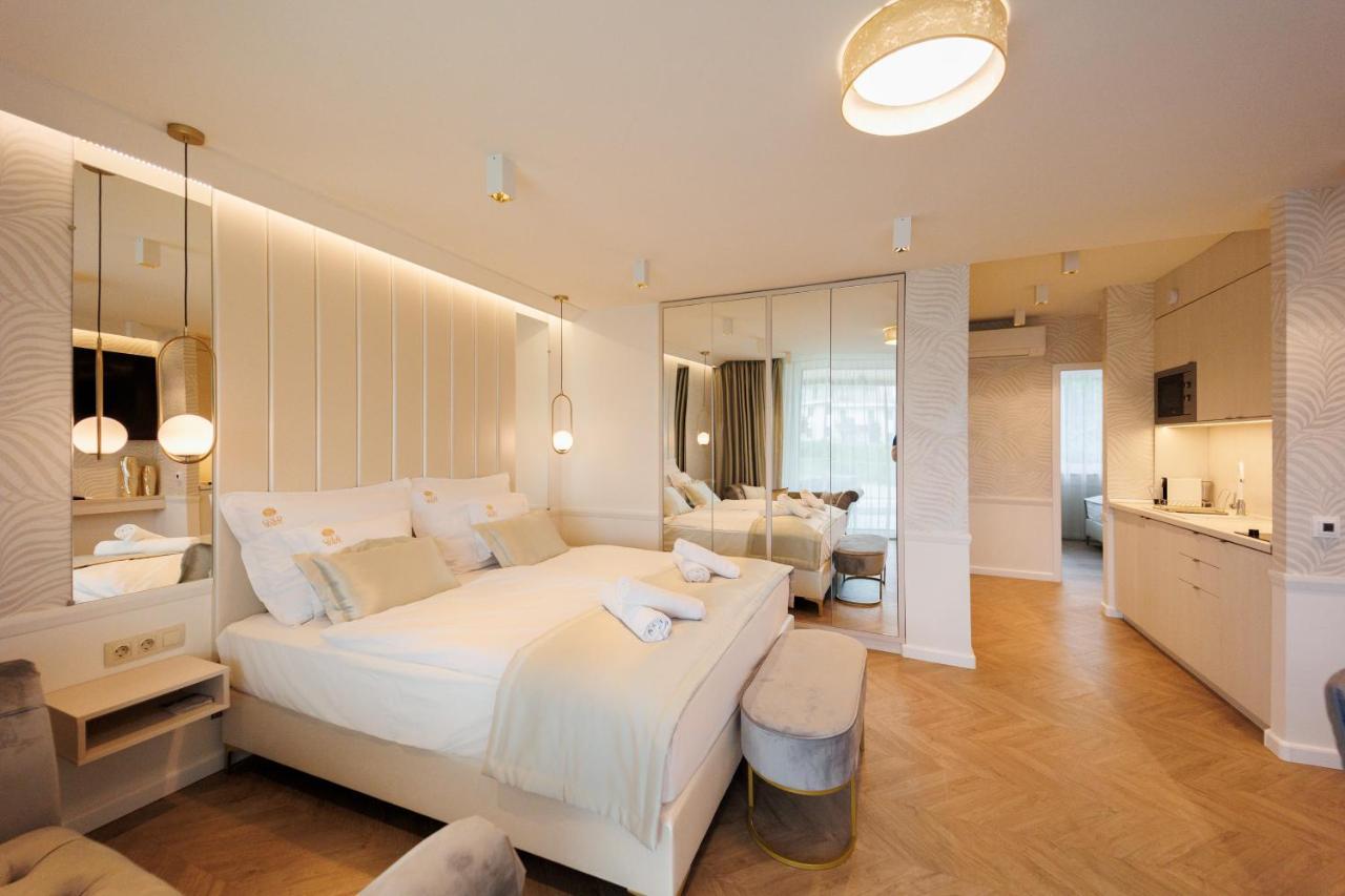 Gold Wave Apartments Siofok Exterior photo