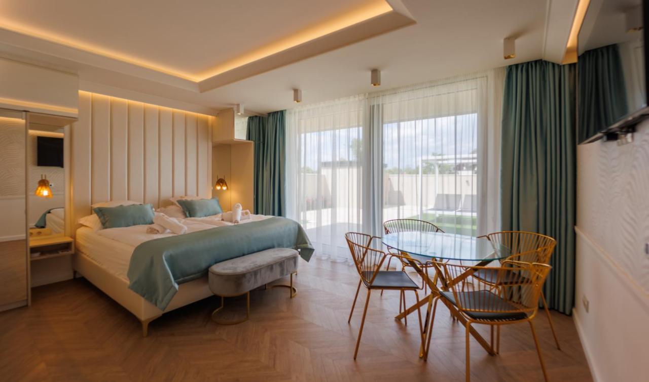 Gold Wave Apartments Siofok Exterior photo