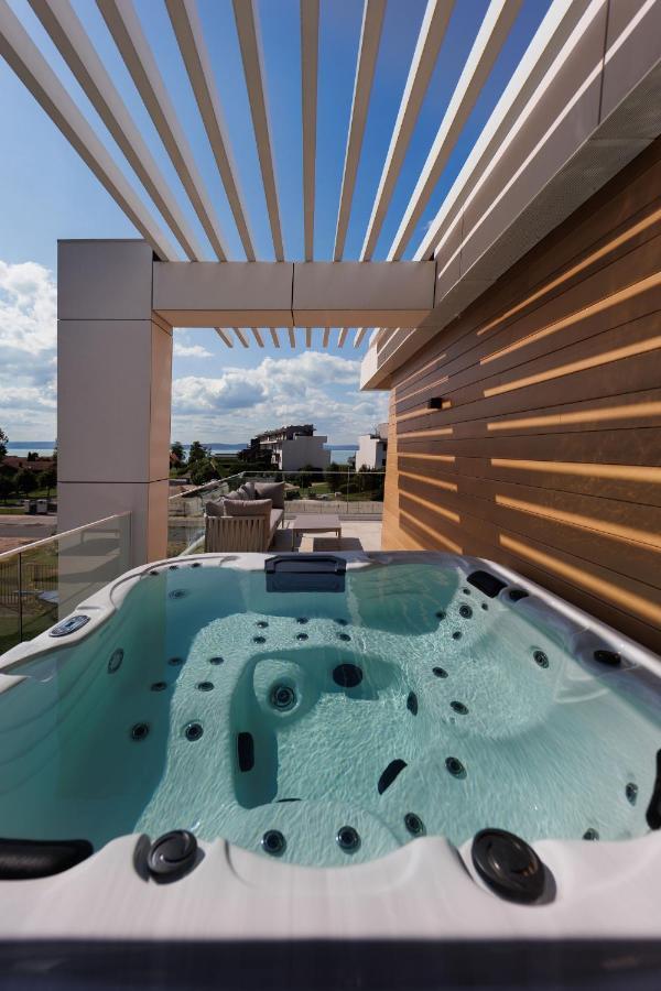 Gold Wave Apartments Siofok Exterior photo